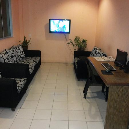 Green View Motel Kampong Sembulan Экстерьер фото
